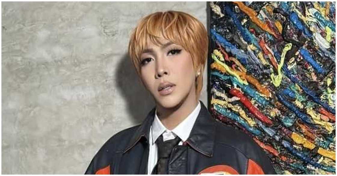 Vice Ganda, sinupalpal ang mga nang-bash sa 'guidelines' ng 'TNT Grand Resbak 2025' Vice Ganda, sinupalpal ang mga nang-bash sa 'guidelines' ng 'TNT Grand Resbak 2025'