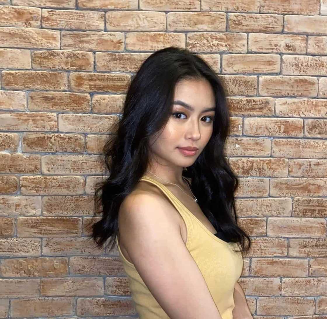 Ashley Del Mundo Ashley Del Mundo