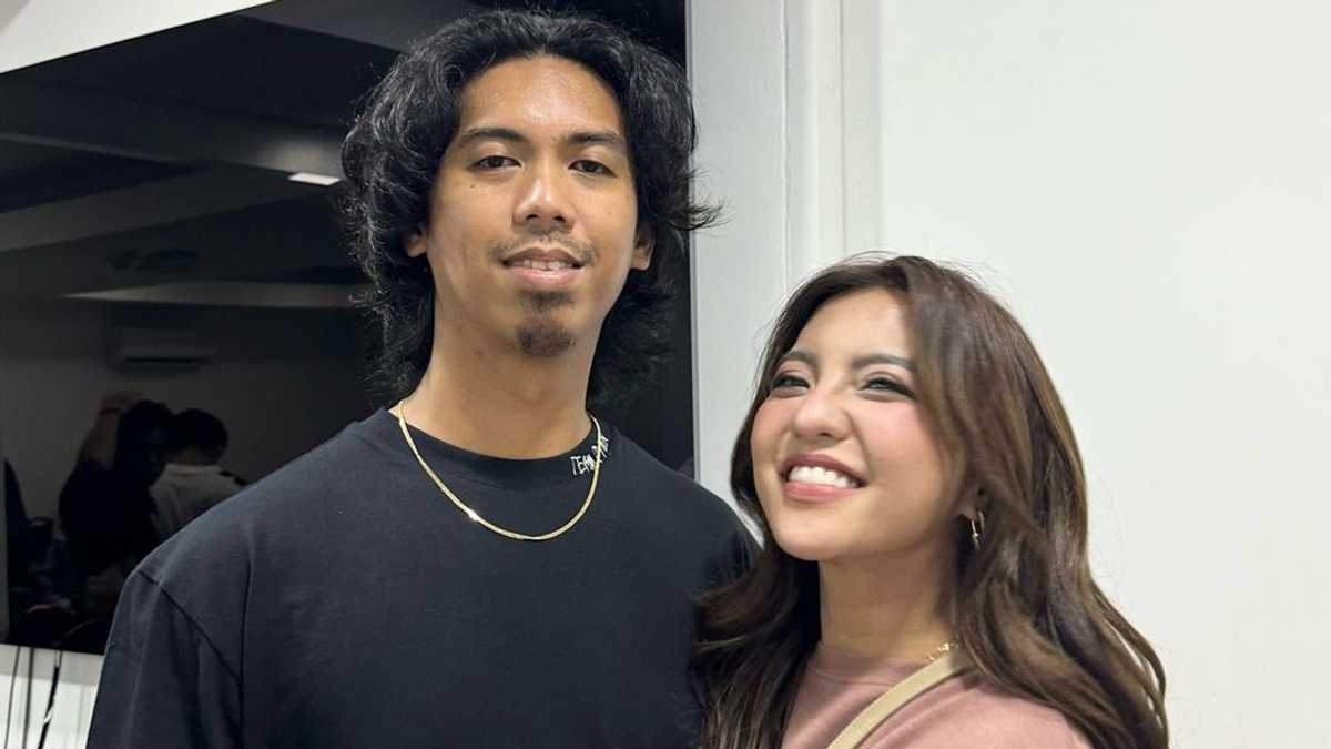 Tasya Kolesnik porno video Ular ormonda menga hujum qilishdi va meni sikishdi.