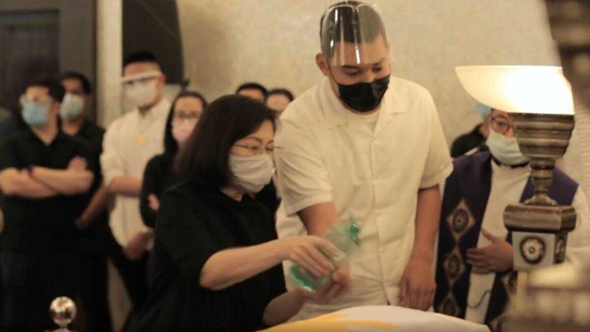 Kris Aquino shows Josh & Bimby's emotional moments at PNoy's wake - KAMI.COM.PH