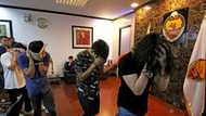 Celebrities visit drug lab in Parañaque