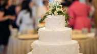My husband pushed my face into our wedding cake - Then my brother did the unexpected