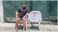 Jowa community pantry ng isang lalaki, kinagiliwan ng netizens