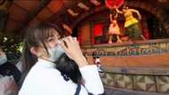 Sheena Halili, naiyak habang nanonood sila ni baby Martina ng ‘Moana’ show sa Disneyland