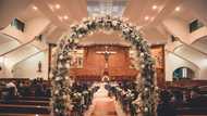 I introduced my dad to my fiancé at the wedding – He saw his face and screamed, "How can it be you?"