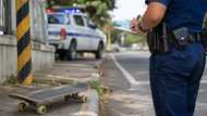 Ina, isinuko ang Grade 11 student na nanuntok ng pulis sa Bacolod