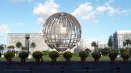 MOA globe na nakuhanan ng video na bitbit ng isang helicopter, naibalik na sa dating kinalalagyan