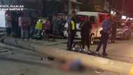 Rider, patay pagkatapos mabagsakan ng poste ng kuryente na nabangga ng SUV