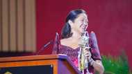 FL Liza Marcos at mga anak, pumila para bumoto sa Calayab Elementary School sa Ilocos