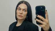British singer na si Jessie J, kinailangan operahan matapos ang cancer diagnosis niya