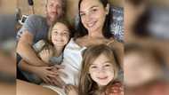 'Wonder Woman' Gal Gadot happily announces pregnancy with third child