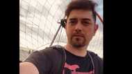 Ian Veneracion runs out of fuel while flying a parajet; netizens get nervous