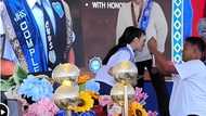 Amang PWD, nasurpresa nang paakyatin ng anak sa stage para magsabit ng medalya