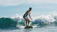 Liza Soberano shows adventurous side, learns how to surf in Siargao