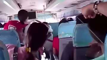 Vid ng mga pasahero ng humaharurot na bus nagmamakaawa sa driver pababain sila dahil nerbyos, viral