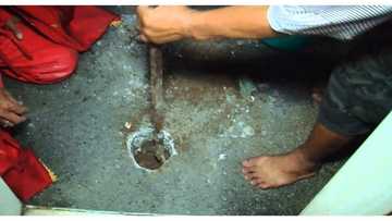 OFW na tumulong sa amo na mapabalik ang asawa, nawalan daw ng anak dahil sa 'kulam'