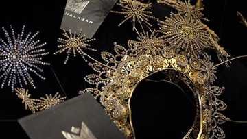 Catriona Gray's Miss Universe gown designer, Mak Tumang, debunks headpiece claim of Rabiya Mateo's stylist