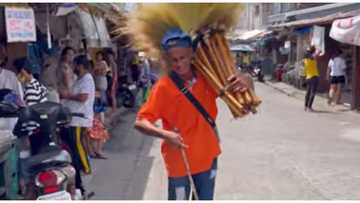 Bulag na matiyagang naglalako ng walis tambo, natulungan ng nagmalasakit na vlogger