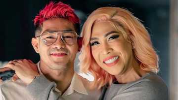 Vice Ganda reacts to Ion Perez's post flexing his stunning abs