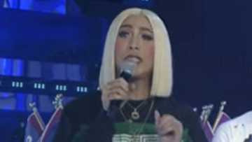 Vice Ganda expresses gratitude to Willie Revillame on air after staying at his huge house in Tagaytay