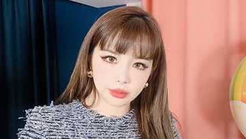 Park Bom, nagsulat ng liham para sa 2NE1 at kay Sandara