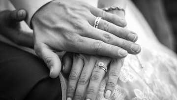 My husband left me for my mom – At their wedding, I smiled, knowing what was coming next