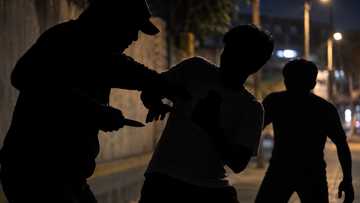 Tangkang pag-agaw ng cellphone sa Caloocan, nauwi sa pananaksak