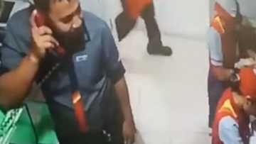 Jollibee manager, huli sa CCTV na may kakaibang ginagawa sa mga katrabaho