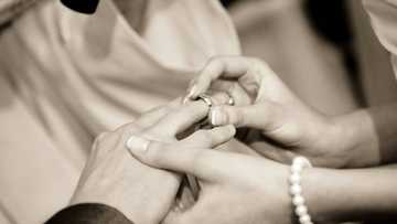 No more 'abays,' new normal for weddings leaves the bride without her entourage