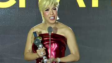 Vice Ganda, nawindang sa award na ibinigay ng MMFF: "Ano ba tong award na to?"