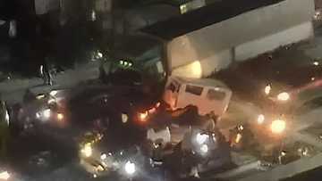 4 patay pagkatapos maaksidente higit 20 sasakyan sa Katipunan Avenue