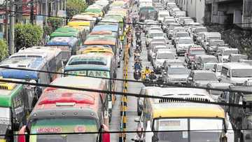 Lawmaker suggests beep card system for public buses to solve EDSA traffic