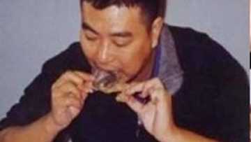 False: Chinese man having ‘human baby soup’ to ‘improve health’