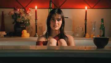 Liza Soberano tearfully recalls meeting her dad for the first time: "It was so uncomfortable"