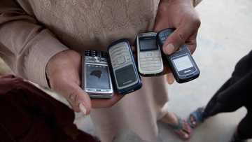 CCTV captures man stealing two cellphones from rented home in Quezon City