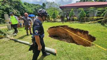 Mahigit 70 sinkholes, lumitaw matapos ang mapaminsalang lindol sa Cebu