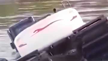 Soft soil causes amphibious backhoe to capsize in a river in Negros Occidental, killing the operator