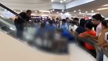 Kamay ng batang lalaki, naipit sa escalator ng mall