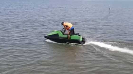 Proud Pinoy! Visayan carpenter makes homemade jet ski out of marine plywood and nails