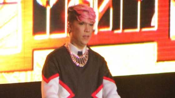 Vice Ganda, umaming pina-retoke ang iba’t-ibang bahagi ng kanyang mukha