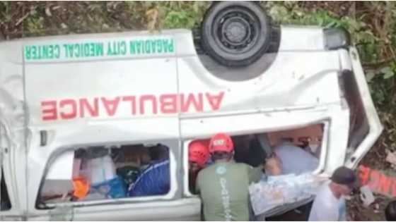 Ambulansiya na may laman na pasyente, nahulog sa bangin na may 30 metro ang lalim, 1 nurse, patay