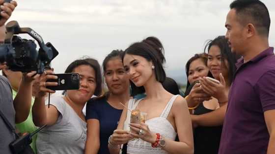 Heart Evangelista, pinagkaguluhan, dinumog habang bumibili ng tusok-tusok