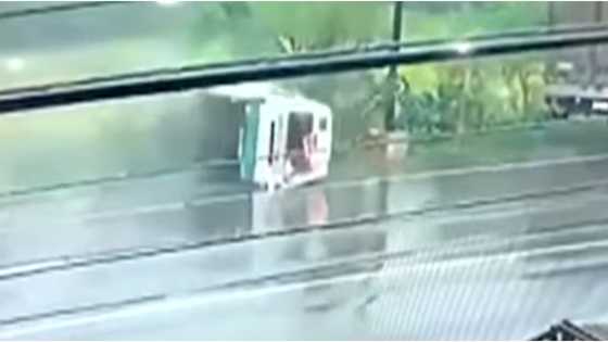 Ambulance carrying a patient flips on its side; injures 5 individuals, including patient