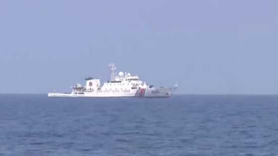 Bangka ng ABS-CBN News team, hinabol ng barkong Tsina kahit ito ay nasa EEZ