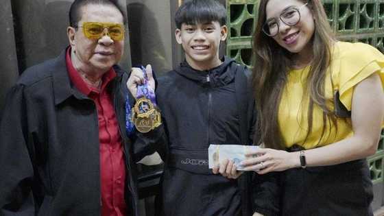 Karl Eldrew Yulo, nakatanggap ng P500,000 mula kay Chavit Singson