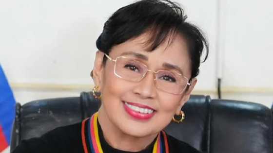 Gov. Vilma Santos eats Tawilis to calm fears, boost Taal Lake fish sales