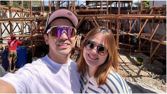 Mark Herras, ipinasilip ang ipinapagawa nilang bahay ni Nicole Donesa: "Casa Corky"