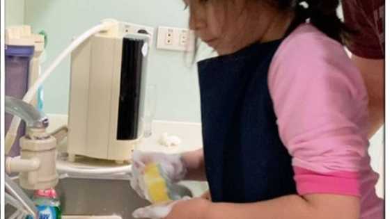 Scarlet Belo, nag-react sa sinabi ng daddy niya na araw-araw siyang maghuhugas