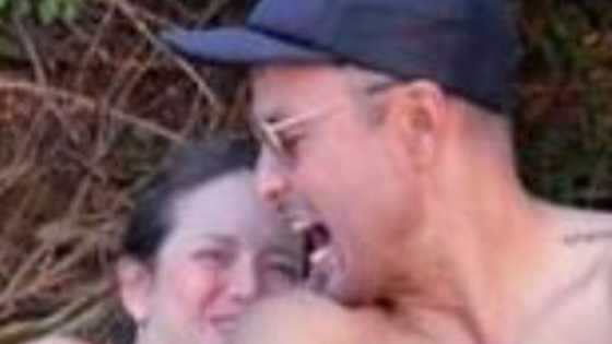 Derek Ramsay, kinagat si Ellen Adarna habang naka-swimsuit