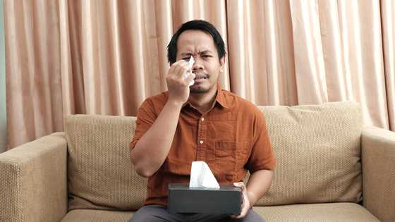 My husband’s first love sent him a birthday gift — Then he broke down